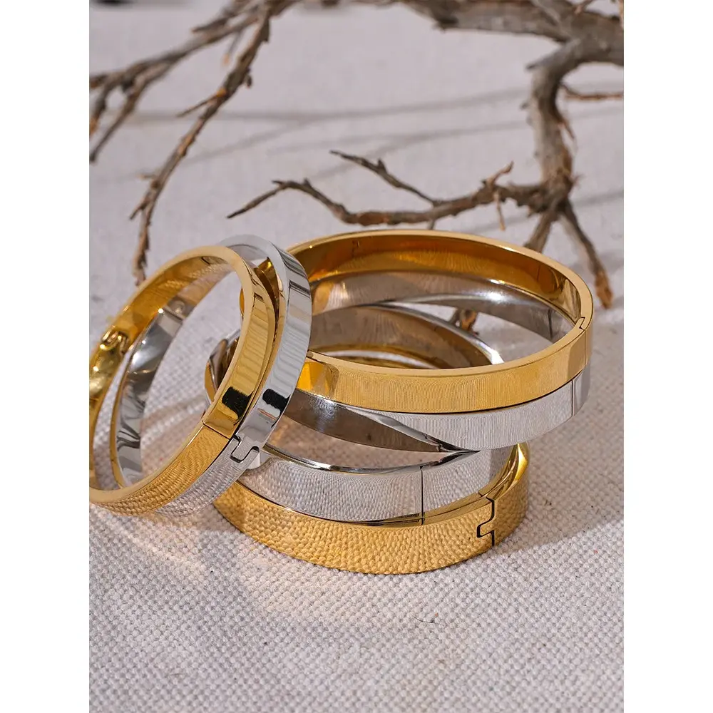 Jonc Rond Texturé Large — Argent 925 Plaqué Or 18K From Paris Jewelry