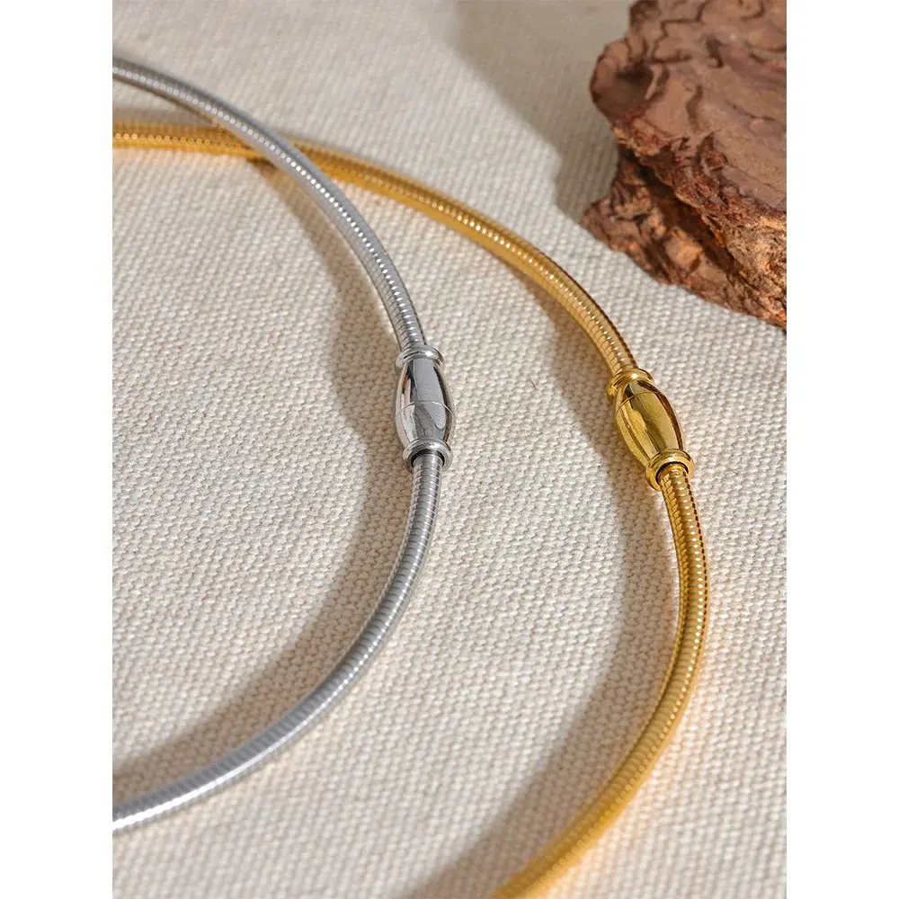 Chaîne Ras du Cou — Argent 925 Plaqué Or 18K Bijoux de Paris