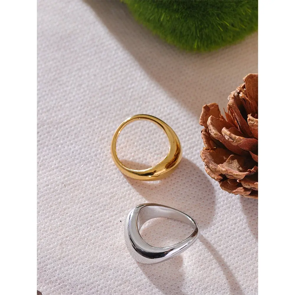 Bague Géométrique Lisse — Argent 925 Plaqué Or 18K Bijoux de Paris